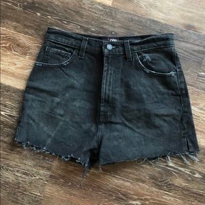 BDG High-Waisted Girlfriend Shorts